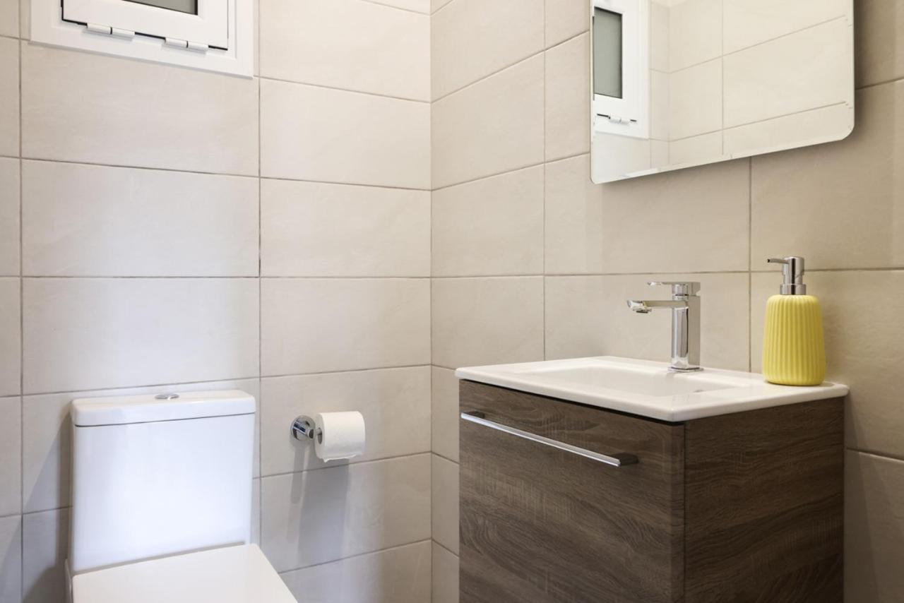 Comfort & Relax Apartment In Athens Riviera Екстериор снимка