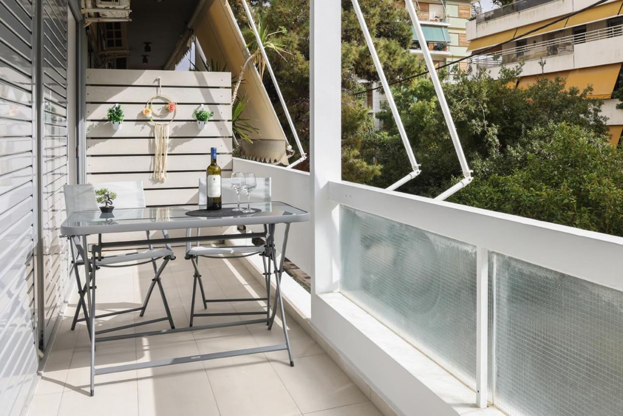 Comfort & Relax Apartment In Athens Riviera Екстериор снимка